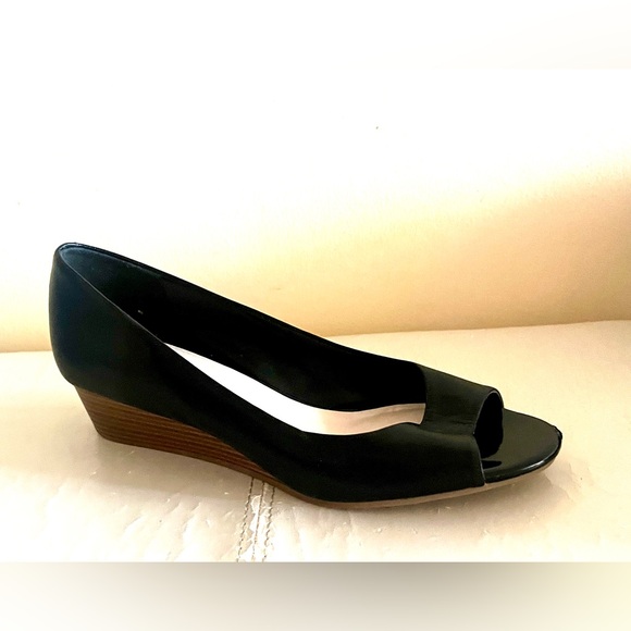 Cole Haan Shoes - Cole Haan Elsie Black Leather Peep Toe Wedges size 7 B